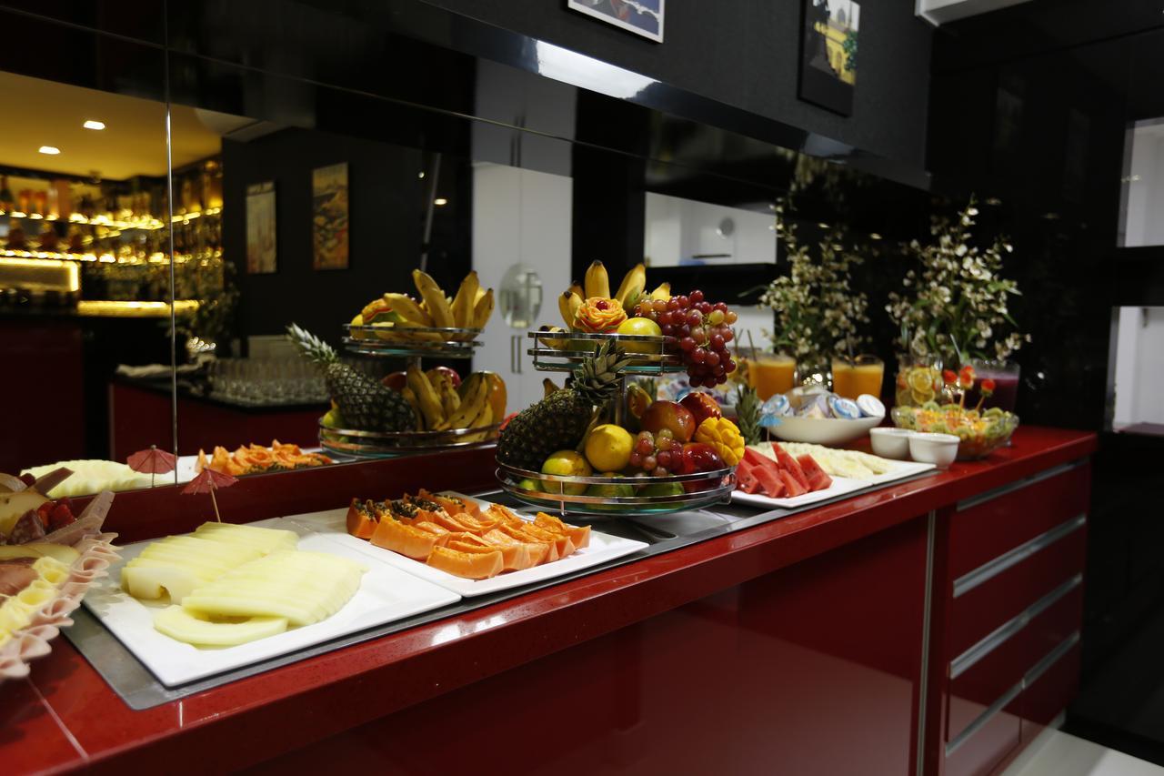 Holiday & Business Hotel - Em Frente Ao Centro De Eventos E Arena Conda Chapecó Екстериор снимка