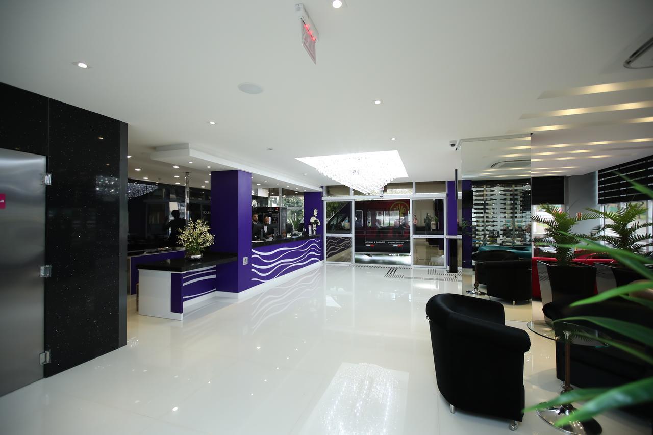 Holiday & Business Hotel - Em Frente Ao Centro De Eventos E Arena Conda Chapecó Екстериор снимка